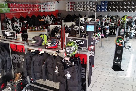 Foto Negozio MotoAbbigliamento Abbiategrasso