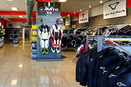 Foto Negozio MotoAbbigliamento Imola